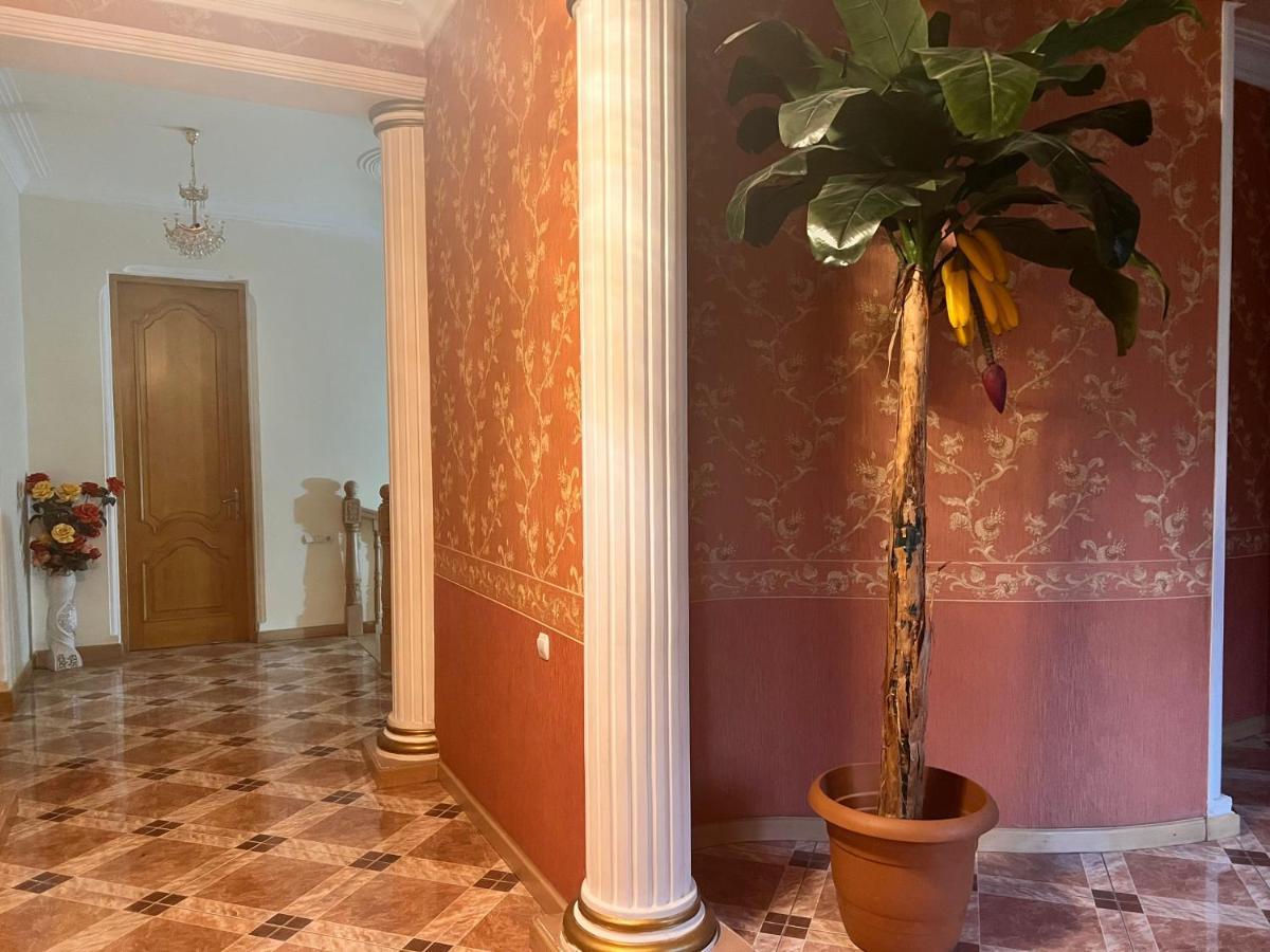 Апартаменты Город на ладони Тбилиси Экстерьер фото